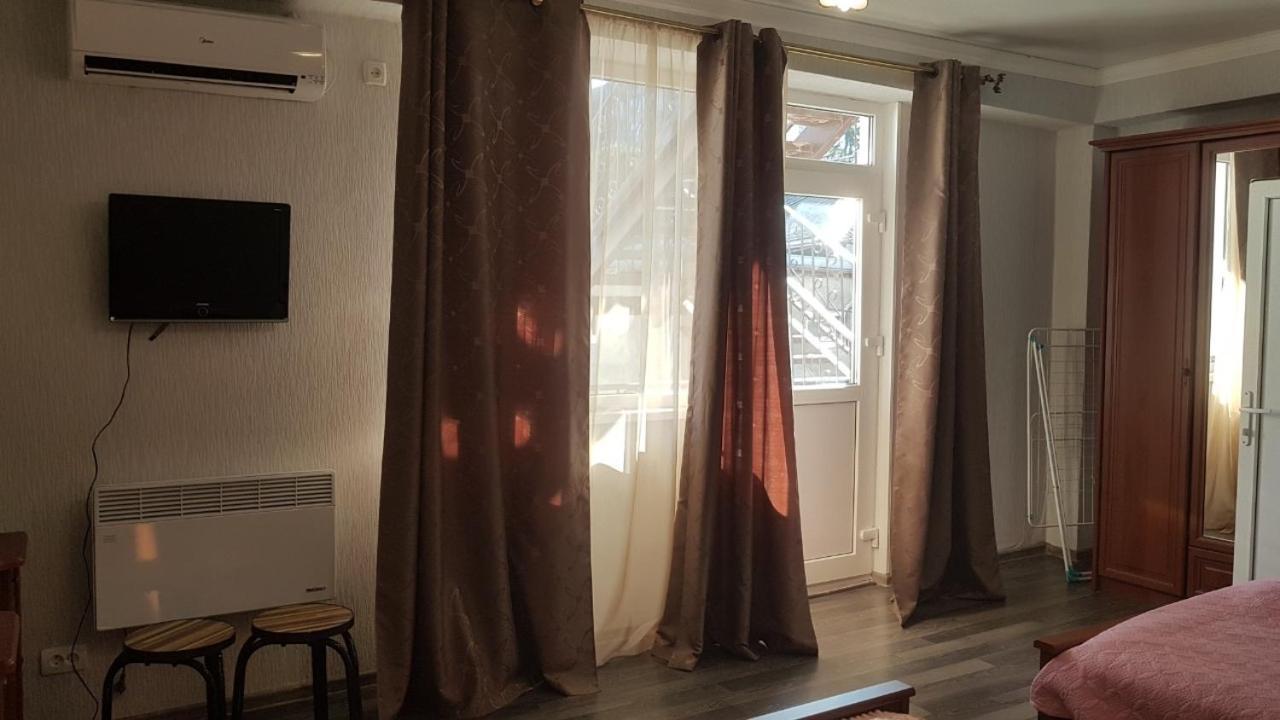 Holidays In Sukhum Suchumi Zewnętrze zdjęcie