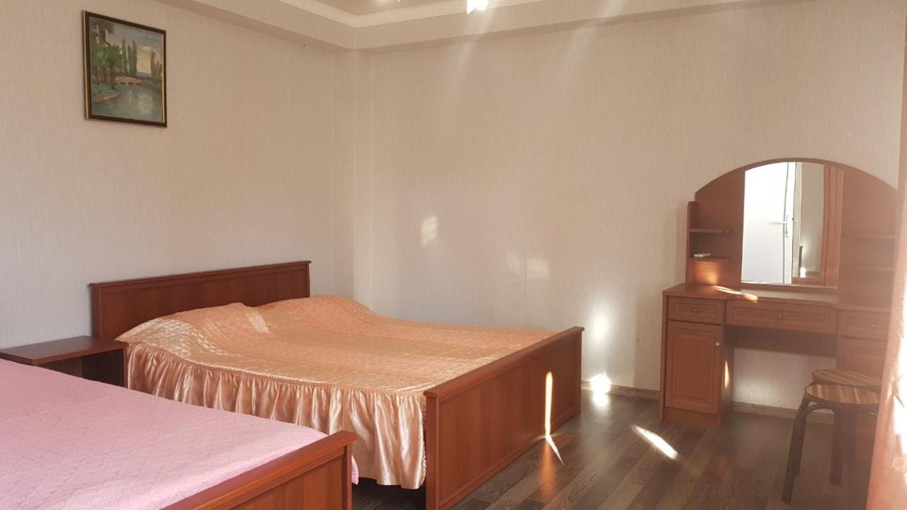 Holidays In Sukhum Suchumi Zewnętrze zdjęcie